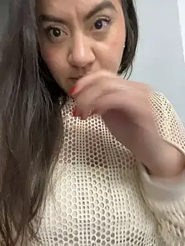 iam__cristal - Iam__Cristal's free webcam