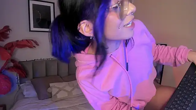 violetta_nur - Violetta_Nur's free webcam