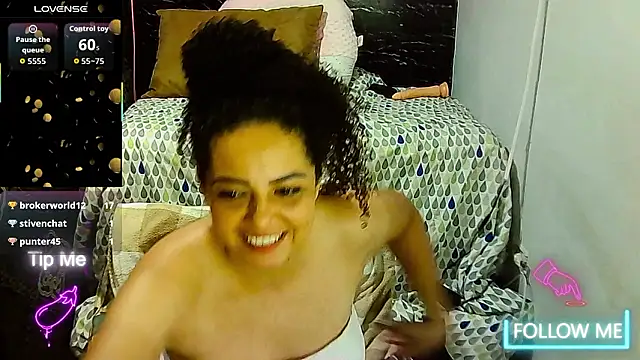 _naughty_milf webcam