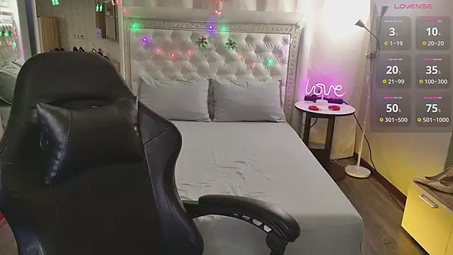 alice_on_fire - Alice_on_fire's free webcam - UK Sex Cams