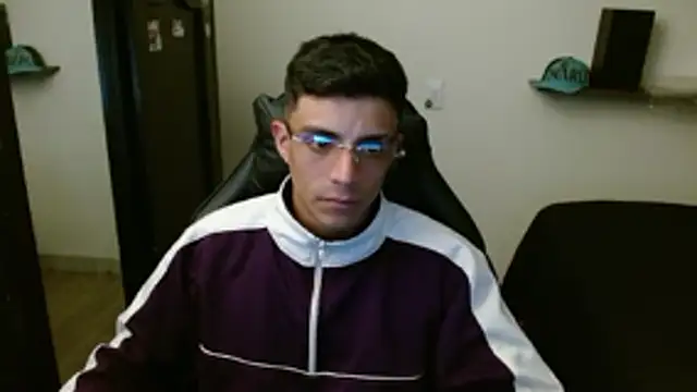 kv___xxx_ (M young) - whorship me and hard cock