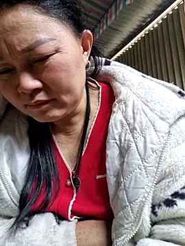 yoowwmr - Yoowwmr's free webcam