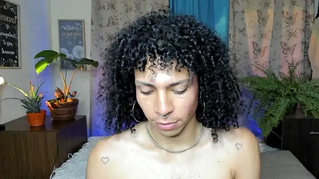 Angel_White25 webcam