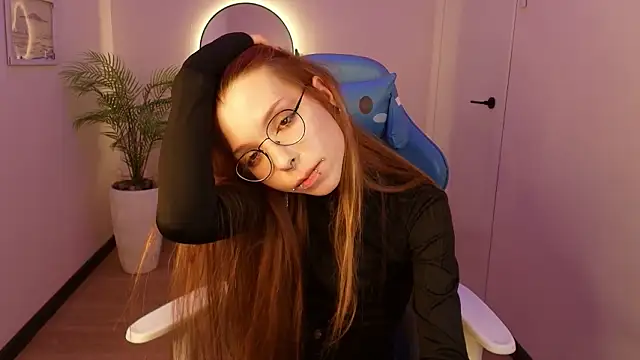 pinkan8el - PinkAn8el's free webcam