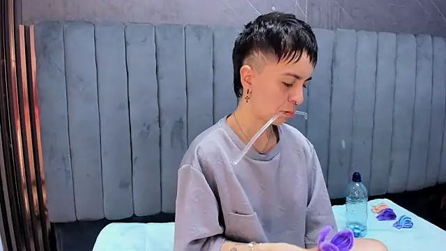 _hannah_hot - _Hannah_Hot's free webcam