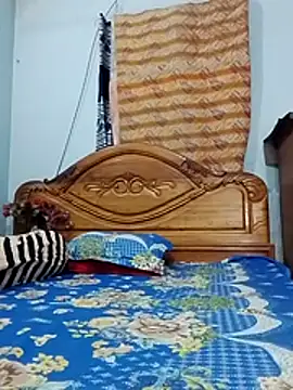 horny_doll24 (F milf) - NUDE SHOW WITH FACE