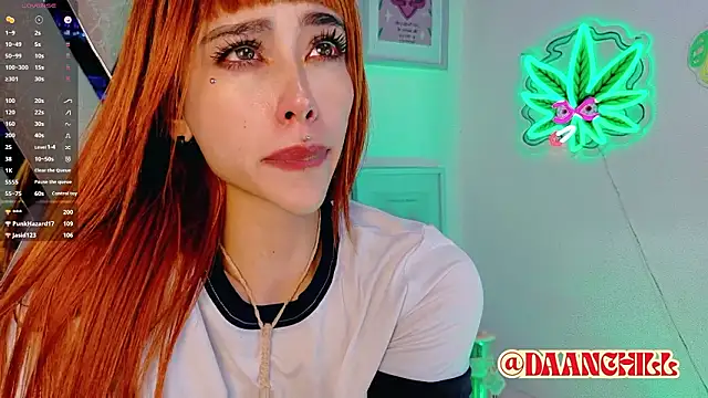 scarlettrusso1 - ScarlettRusso1's free webcam