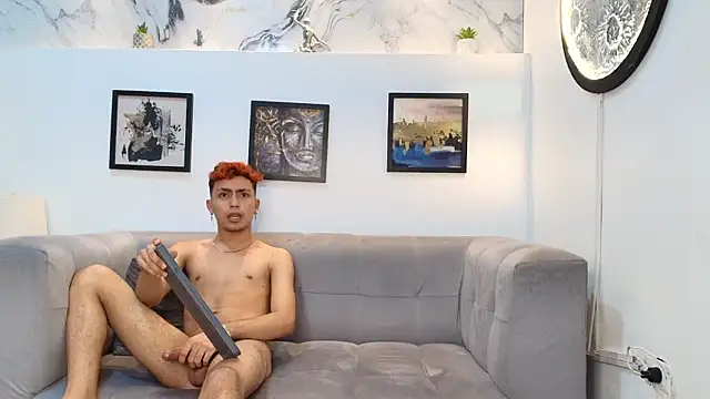 AVENGER_BOYS2026 webcam