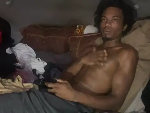 SlimeCrownzOut5 webcam