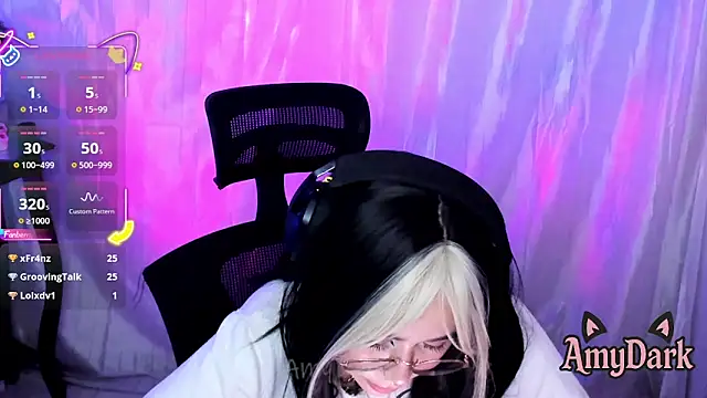 _AmyDark webcam
