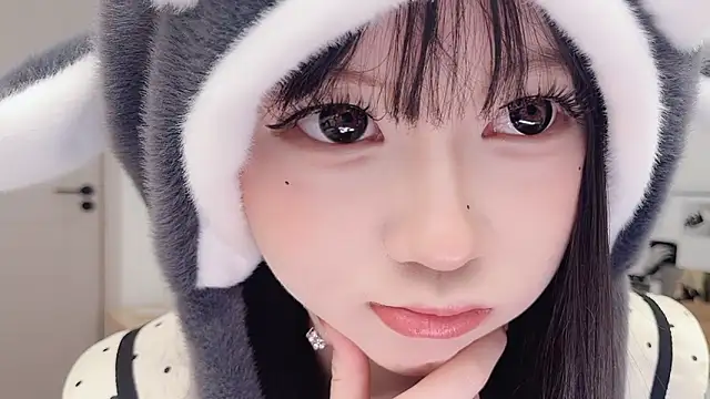 美女lnua-lnua在线直播