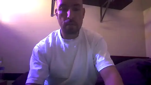 nakedtony81 webcam