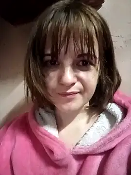 AlinaHappiness webcam