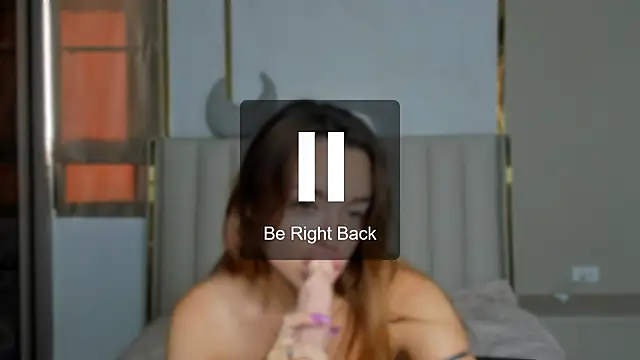 stellaa_quenn webcam