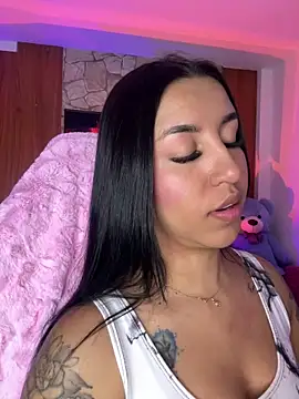 Tamara_Roberts1 webcam