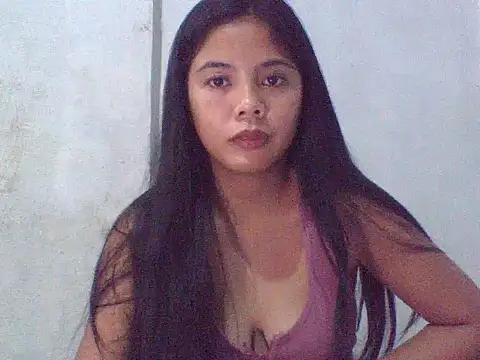 sweet_heaven00 - Sweet_heaven00's free webcam