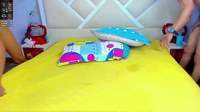 THE_4XPLEASURE webcam