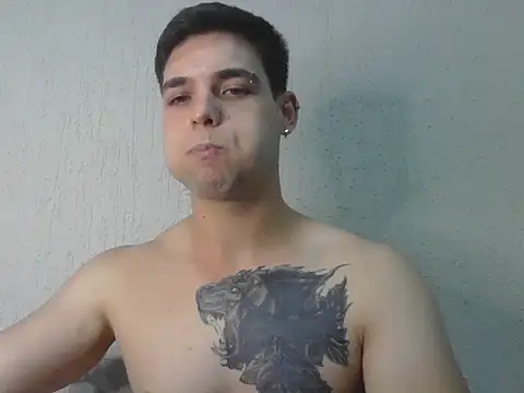 zure-xxx (M young) - Cum with a dildo in ass ;P