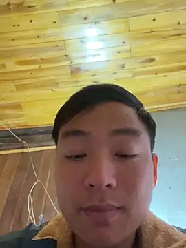 huyenbaby11 - Huyenbaby11's free webcam