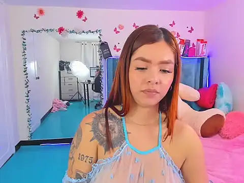 aurora_sky9 - Aurora_sky9's free webcam - UK Sex Cams