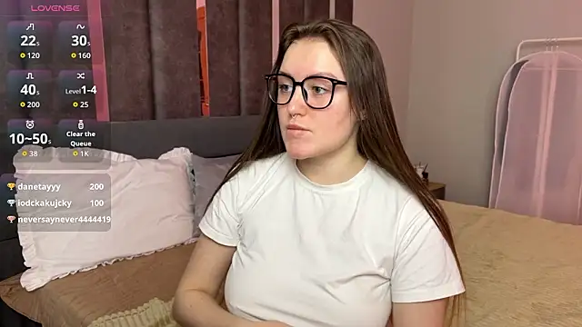 MoonlightLovee webcam