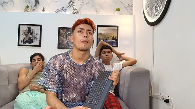 avenger_boys2026 - AVENGER_BOYS2026's free webcam - UK Sex Cams