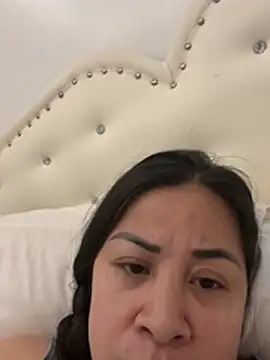 tightwetholesxx - Tightwetholesxx's free webcam - UK Sex Cams