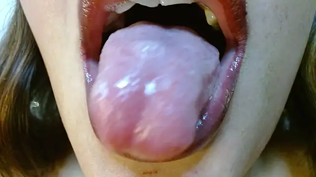 miss_evoleth2 - Miss_evoleth2's free webcam