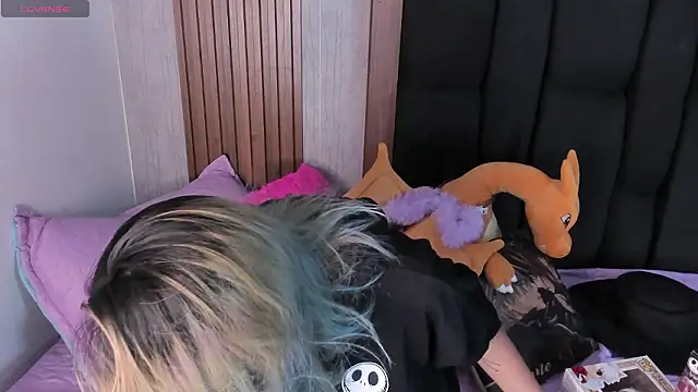 yukkykuran_ - YukkyKuran_'s free webcam