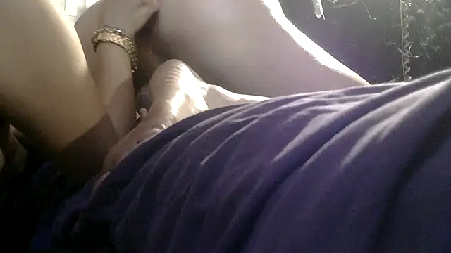 TheOneYouLove69 webcam