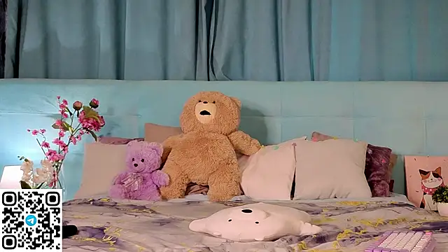 Aurora_Bennet webcam