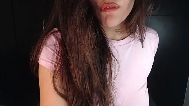 adharalujan - AdharaLujan's free webcam - UK Sex Cams