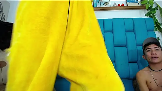 hot_boys_latinos_x - Hot_Boys_Latinos_X's free webcam