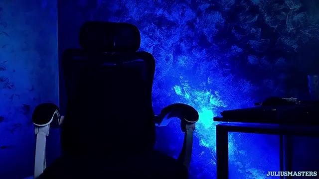 juliusmasters (M young) - CUM in CL0UDS