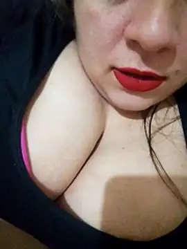 karoll_24 - Karoll_24's free webcam