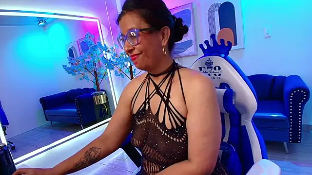 amber__rouge - Amber__rouge's free webcam