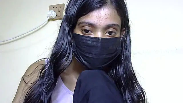 anu_tiny - Anu_tiny's free webcam