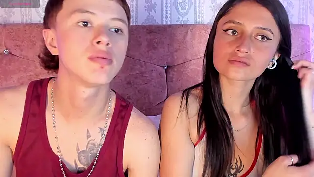 Genesis_And_Jack_ webcam