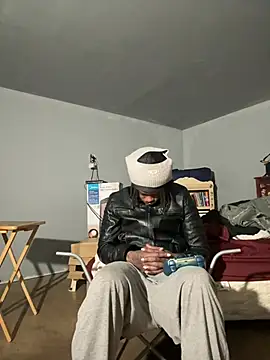 MIGHTYDEMONXXX webcam