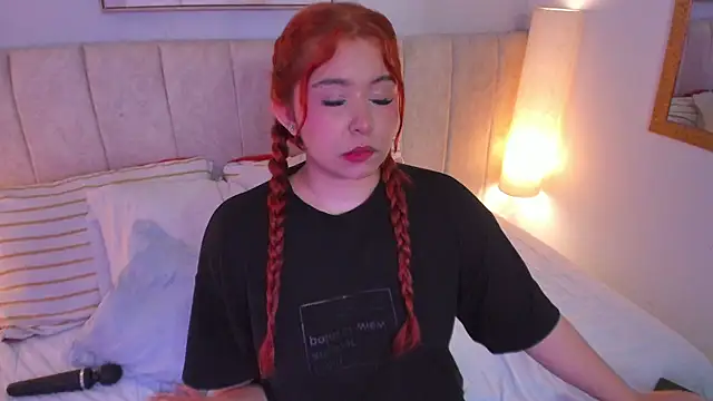 Atenea_cuteee webcam