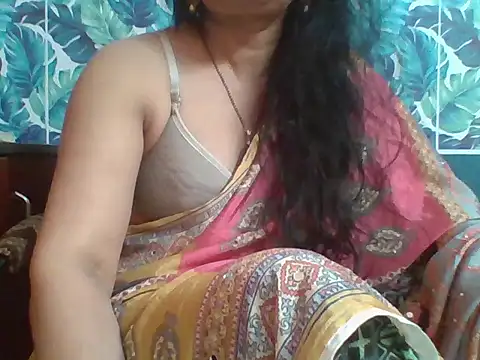 Marathi_q4een01 webcam