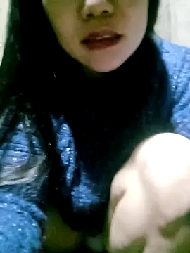 him220 - Him220's free webcam