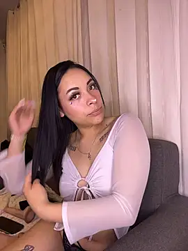 cristal__violetaa - Cristal__violetaa's free webcam