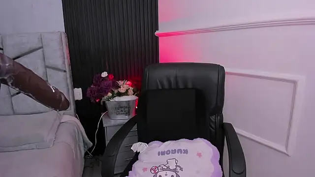 daniiphoeniixx webcam