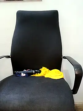 PervertPreggy webcam