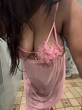 Webcam Model (prisha944)  is live.Free join now!