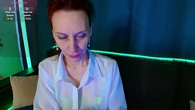 Scarlett_Snakee webcam