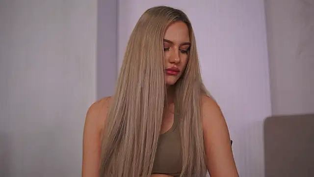 Chloe_GraceeX webcam