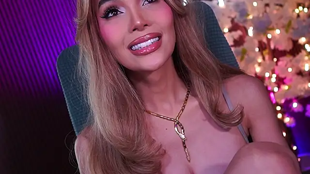 xxforyoureyesonlyxx webcam