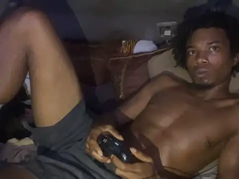 slimecrownzout5 - SlimeCrownzOut5's free webcam